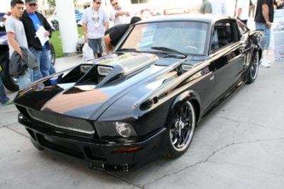 Obsidian_Coupe_R_Mustang_1.jpg