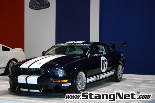 sema2006-ford_racing_mustang_cobra.jpg