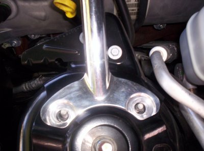 S197 Strut Tower Brace installation