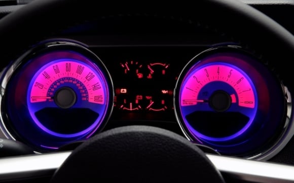 2011_mustang_cluster For 2011, the Mustang GT tachometers redline advances to 7,000-rpm.