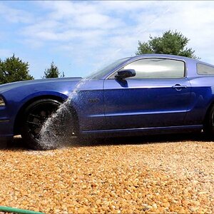 Meguiars Hot Rims All Wheel & Tire Cleaner Test & Review on 2013 Ford Mustang GT w/ SVE Drift Wheels