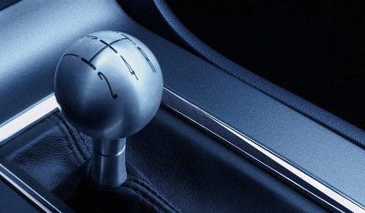 2010 Ford Mustang shifter