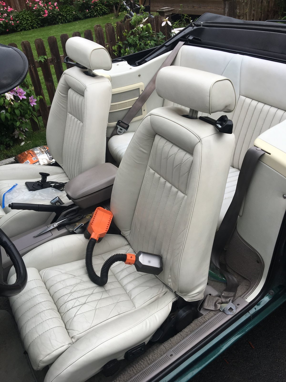 Fox Oxford White Leather Interior, Leather Interior Paint