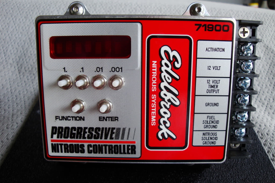 Edelbrock 71900 Progressive Nitrous Controller