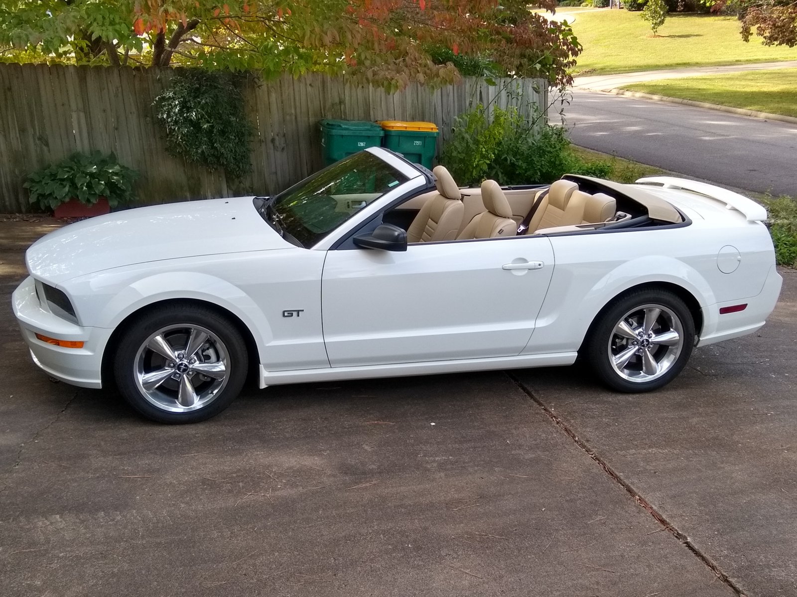 Sold 2006 White Mustang Gt Convertible Mustang Forums At